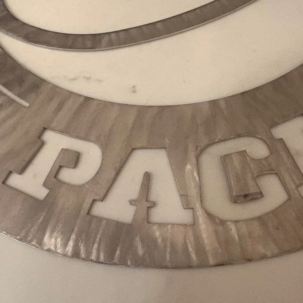 Handmade GREEN BAY Packers Metal Wall Art Sign NFL Football Home Decor‎ 16x17
